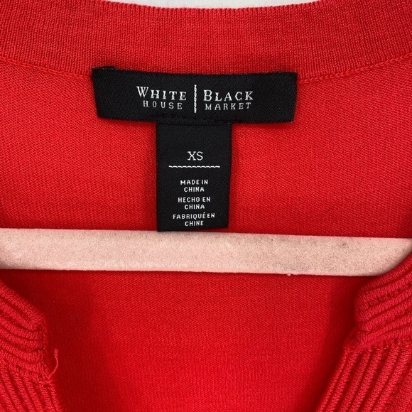 White House Black Market snap button top XS - Picture 3 of 9